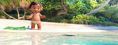 Sex thelastjedi: Baby Moana helping a friend. pictures