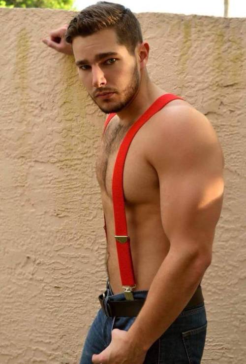 He’s the type of otter I’d fuck until he blacked-out from ecstasy&hellip;.. Hell Yea