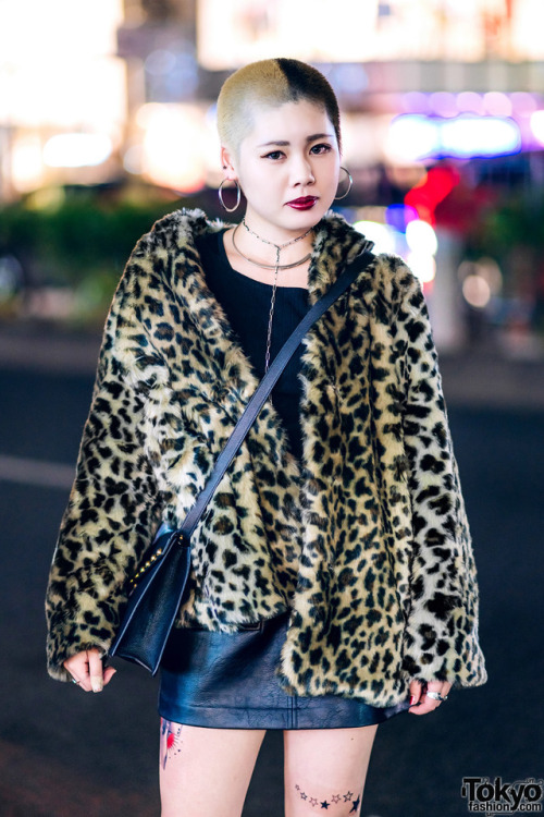 20-year-old Japanese beauty school student Rena on the street in Harajuku with a two-tone shaved hai