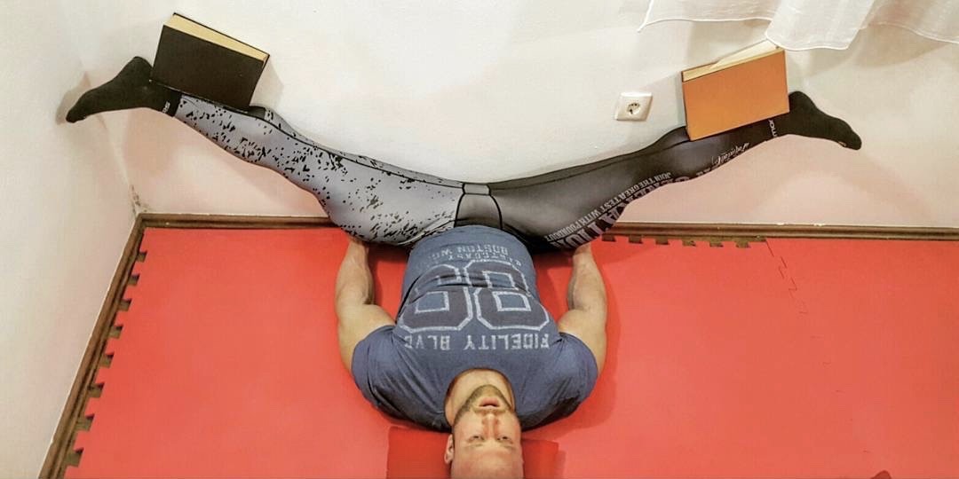 Petar Klancir - Practicing his stretching.