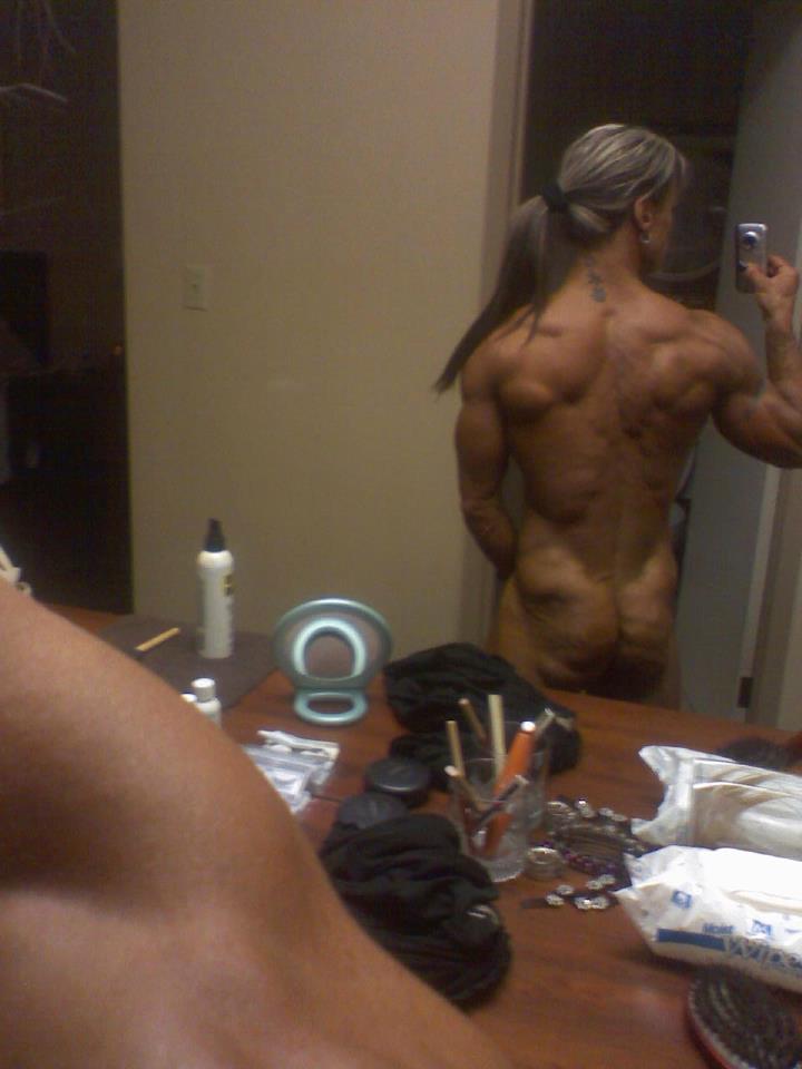 musclemuch:  Im Back ;) 