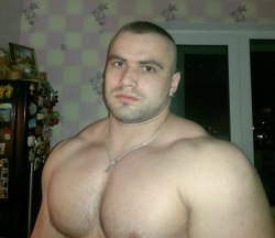 mensmuscles:  Yaroslav Babich   Wished that