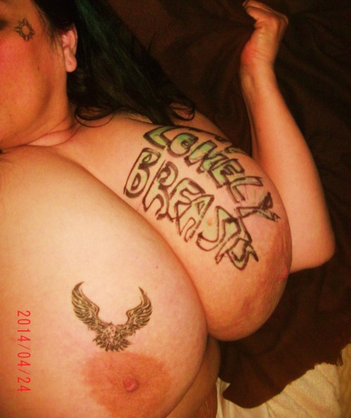 mylonelybreasts:  ha, markers are indispensible 