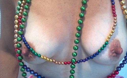 greatnips69: Do you think GreatNips69 would do ok at Mardi Gras?