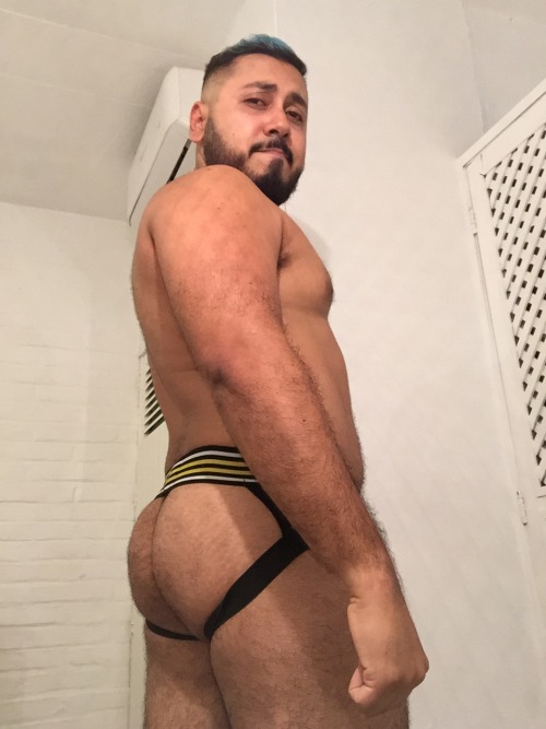 ariescub10:  I love this jock because it makes my butt look nice and big 🍑 Happy #flexfriday and belated #tushythursday buds 🙌