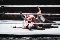 rwfan11:  Big Show coping a feel