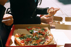 vintagefoods:  pizzaparty by Katarina Ribnikar on Flickr. 
