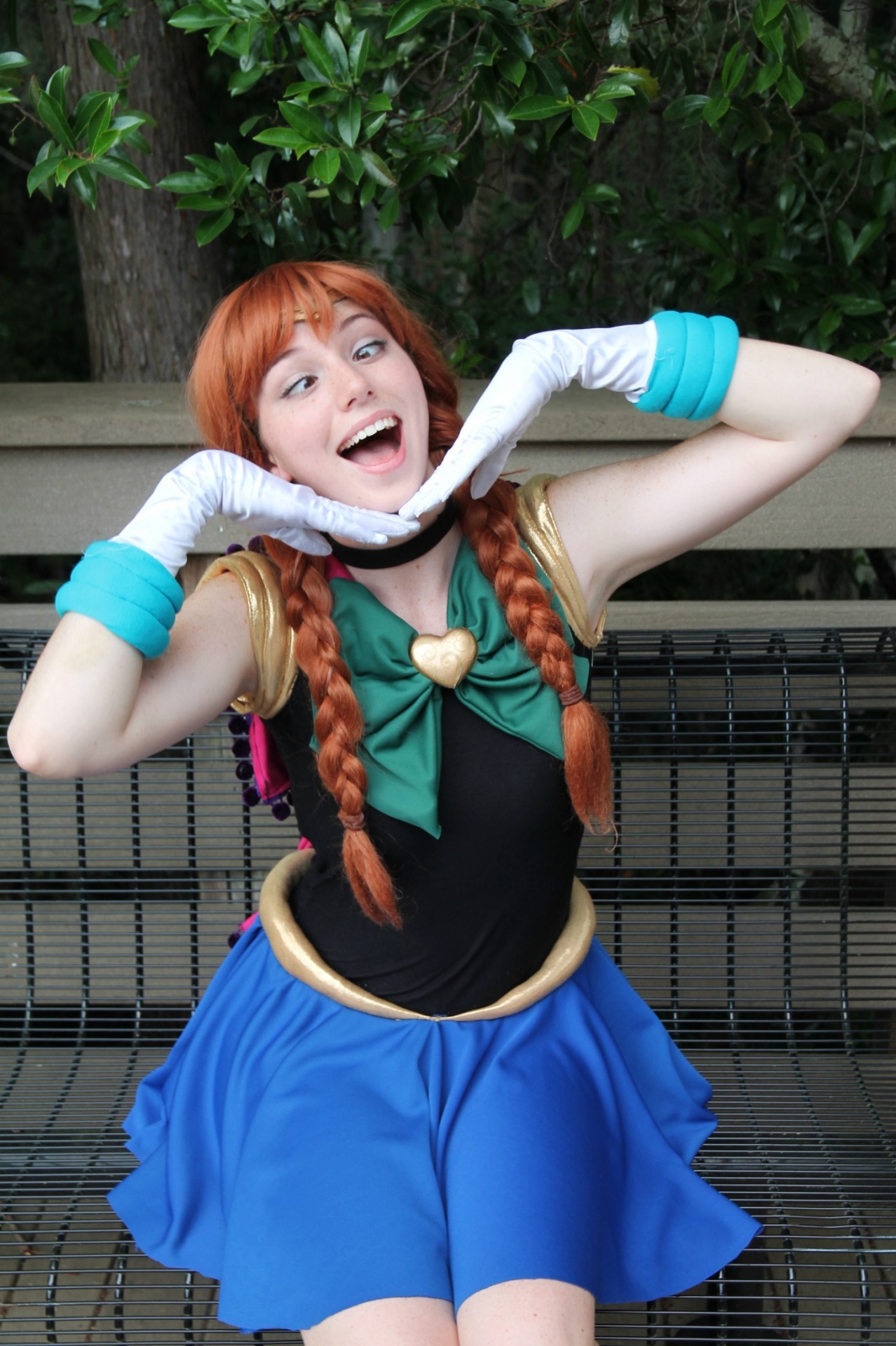 mew21cosplay:  Series: Sailor Moon / Movie: Frozen Cosplay: Sailor Anna by Tinka