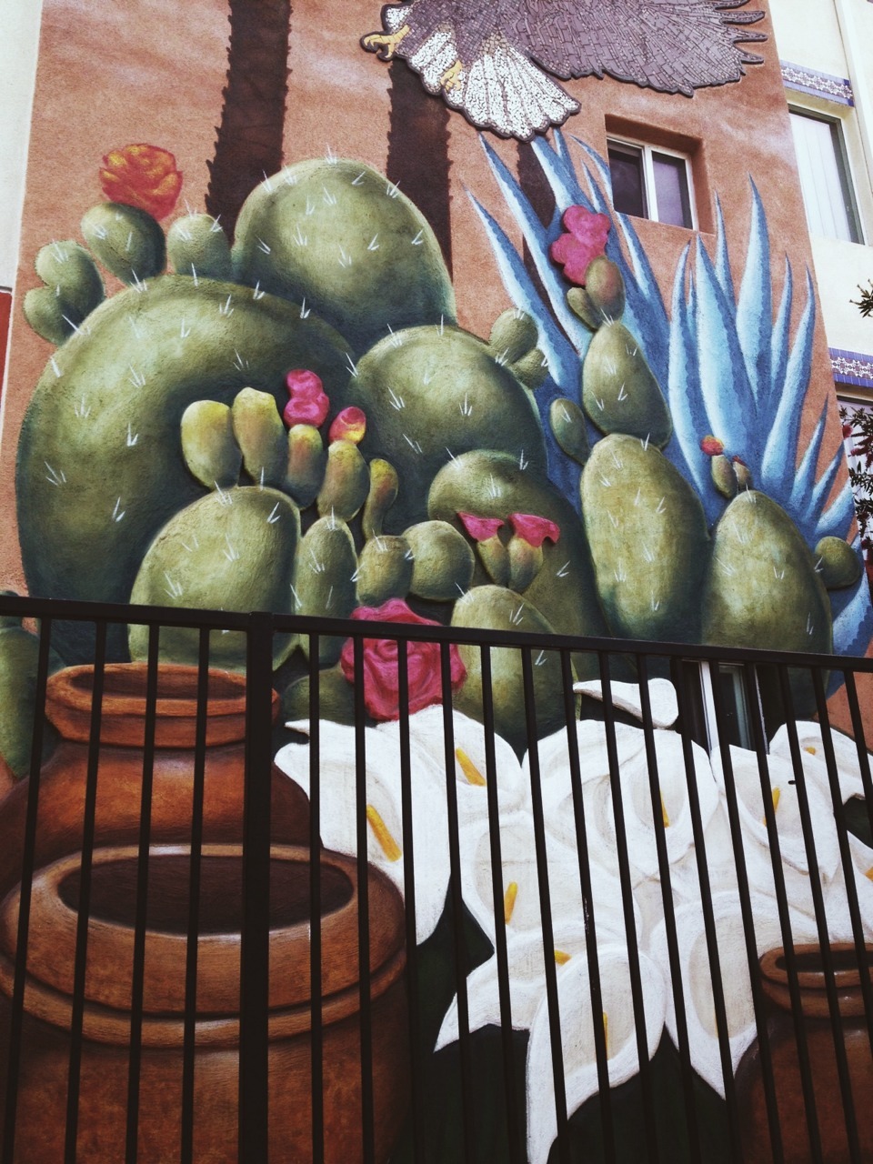 tacosporfavor:  Color y amor.  Credit: ERL  March 27, 2014 