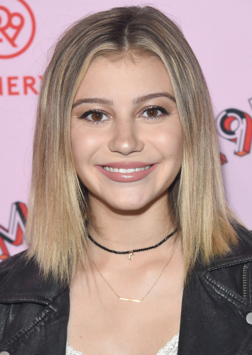 amazingactresses24: Super beautiful Genevieve hannelius