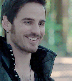 ilovemesomekillianjones:richardrankin:Killian + genuine smiles [requested by swanshope]That is my fa
