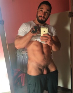 gaytopstraight:  💘💘💘—————————————————————— If you like what you see please consider following my Sir’s page too.  To provide a little incentive I will follow back anyone who starts to  follow @maschisottomessi.