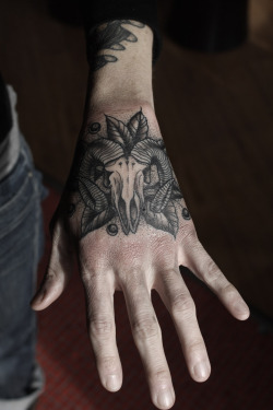 electrictattoos:  baylenlevore:  Done by Baylen Levore Freaks N’ Geeks  Asheville, NC Baylenlevore@gmail.com  Baylen Levore 