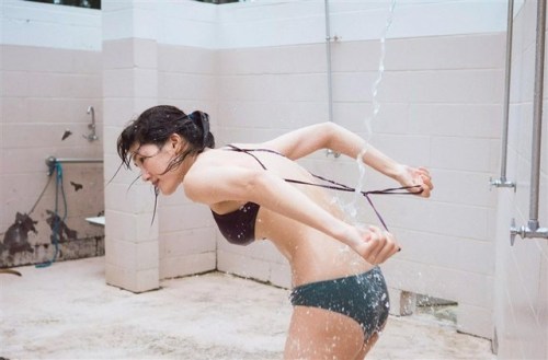 kazunaka-blog: 綾瀬はるか写真集 BREATH