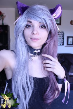 kiefeon:  So much love for my Lunar Kitten Creations collar and cuffs ♥♥  