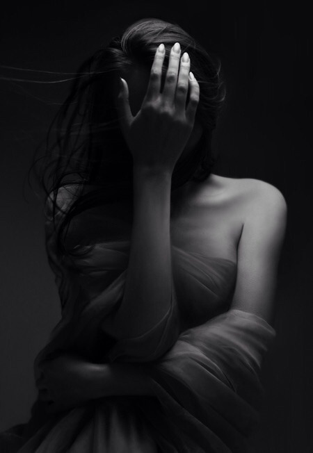 mirandacatt1:  The Push  She always had boundaries  Why wouldn’t she? That was part of life too, wasn’t it? So much of submission is about crossing over all the lines you’ve drawn The way your body trembles when he says “I have an idea…” because