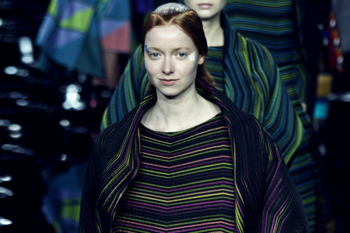 hungryvoid: HUNGRY REPORT #55 #isseymiyake #AW15 #pfw #FW15 #rtw #womenswear #parisfashionweek