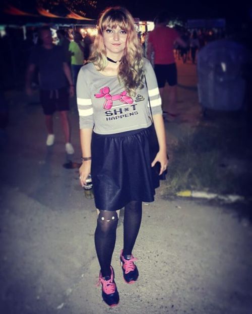 DubFX in Bucharest #Kultprit #CropTop #ShitHappens #Tof #Fashion #TeenLook #Fla