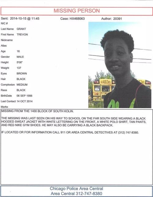 zombinogirl:  Hey guys please signal boost this! My family member is missing left out for school October 14th and never made it there. Chicagoland area. If you’ve seen him or have any info please call the number listed! Please reblog! We want him found