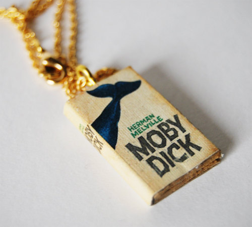 culturenlifestyle:Miniature Book Necklaces by Violeta Hernando Showcase Vintage Book CoversMultidisc