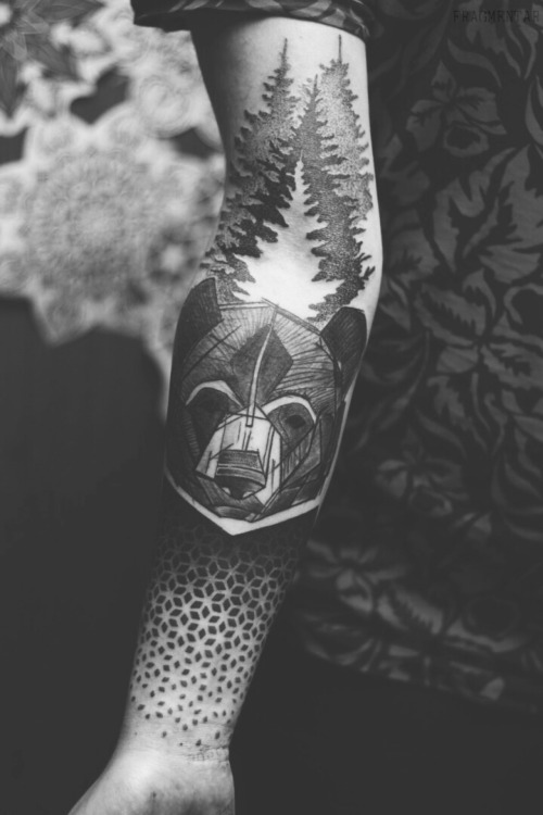 sadness-here:     b&W tattoo blog< 