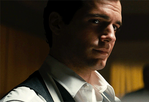 realoscarisaac:Henry Cavill as Napoleon Solo in The Man from U.N.C.L.E. (2015) dir. Guy Ritchie