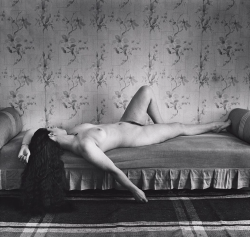 kvetchlandia:  John Gutmann     Nude on