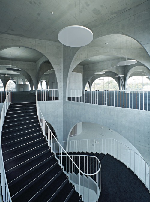 subtilitas:  Toyo Ito - Tama Art University library, Tokyo 2007. Via, 2, photos © Iwan Baan, Tomio Ohashi, Scott Norsworthy.