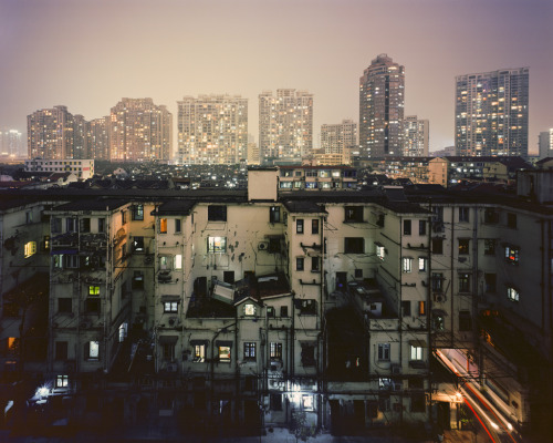 nonamesareleft:Shanghai (by arndalarm)