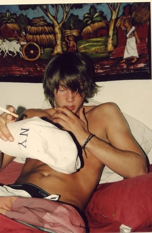 thehottestboysof: Want to see more hot boys / guys like him ↑↑↑↑? … http: