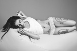 wealllovealternativemodels:  http://facebook.com/ewelofficial