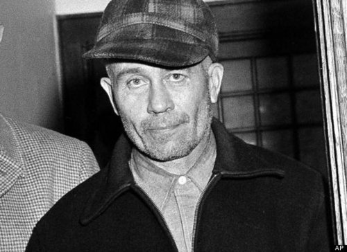satans-sanctum:Ed Gein (August 27, 1906 – July 26, 1984) was an American murderer and body snatcher.