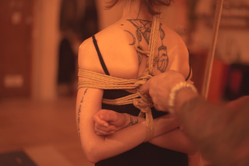 strictly-dirtyvonp:Inverted M shape With Diana during a tuition I was giving in Paris.