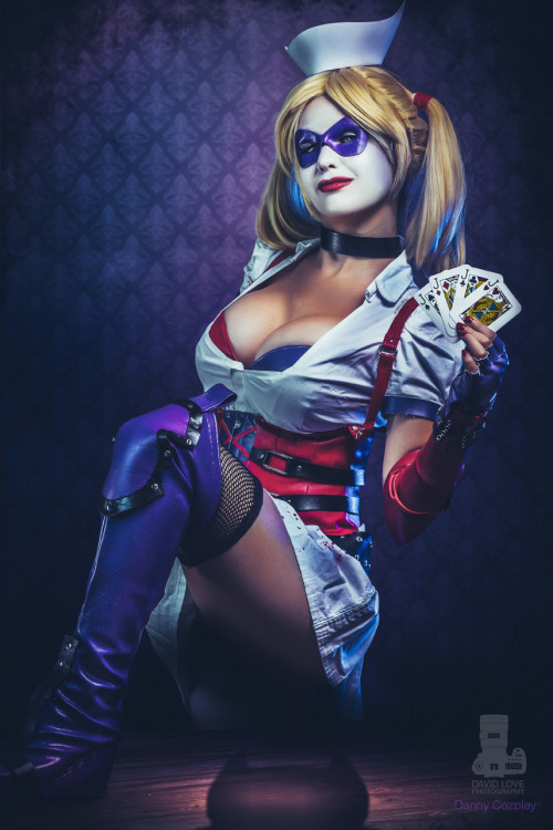 hotcosplaychicks:Harley Quinn by truefd  cosplay forum