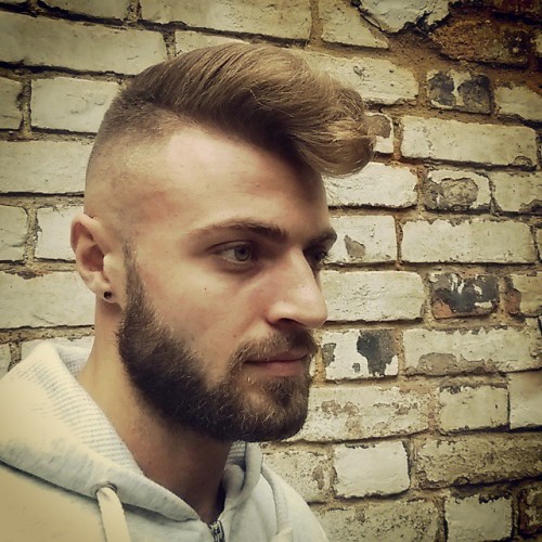 imonkeyaround: Got a freshcut by @taylormurphy1 #wahl #wahlpro #teamwahl #ukbarber #freshcuts #skinf