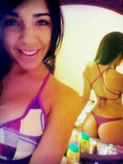 selfshotsporn:  Check out my blog if you like this :)