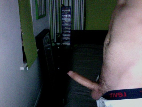 jessicasmen:  Jamie, 21, from East London