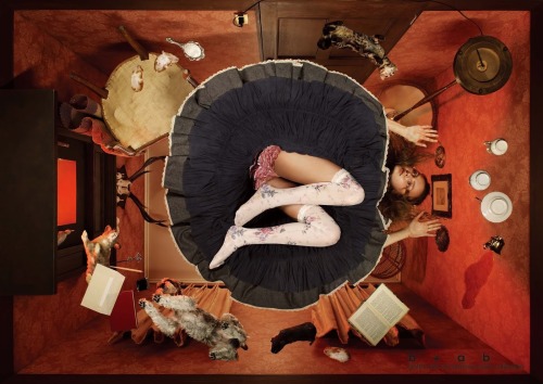 Creative Dir. By Yuni Yoshida 