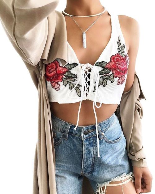 twinkledeals: Embroidered Floral Crop Top |under $15| >> Shop Here▶Free Shipping Worldwide◀ @t