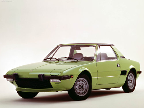 a-bxthinghunter: gentlecar:Fiat X1/9 (Bertone) - 1972 Here for more!