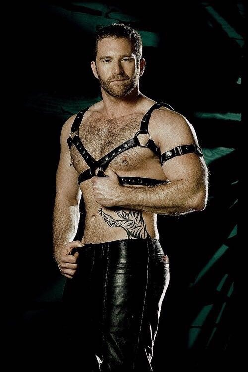 Follow my two hairy men blogs:http://sambrcln.tumblr.comhttp://hairysex.tumblr.com