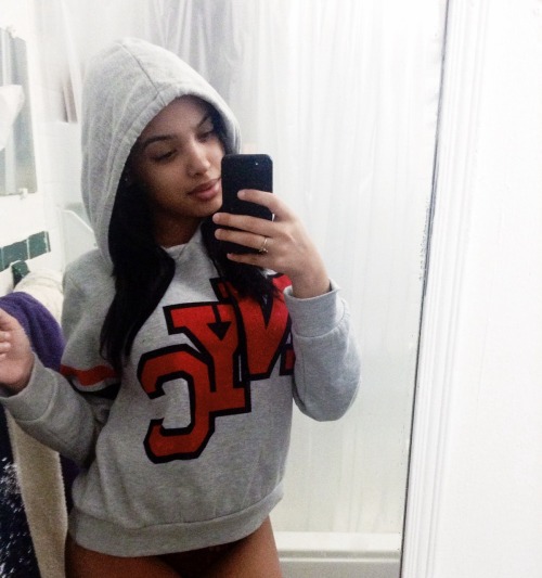 sexyblackcuties:  http://sexyblackcuties.tumblr.com the female body is amazing