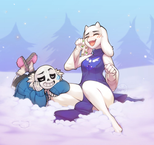 hensa:  Looks like he tickled her funny bone!  ❄     lucky Sans > .<