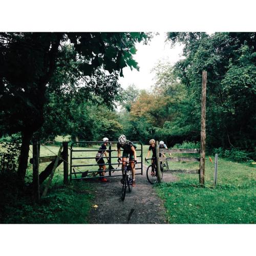 hello-velo:  On swallowbicycleworks by carbon10speed Connect with Hello-Velo on Instagram @tommy_tak