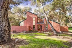 househunting:  轵,000/4 br/2200 sq ftCarmel Valley, CAbuilt in 1965