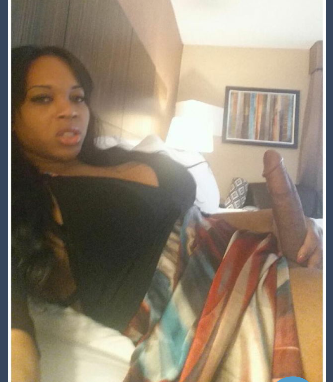damianb229:  t4mchicagoreviews:  Super bad Chicago tranny   Damn 