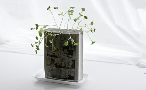 japan-ism:Tokyo-based artist Koshi Kawachi recently introduced “Manga Farming” — a technique which u