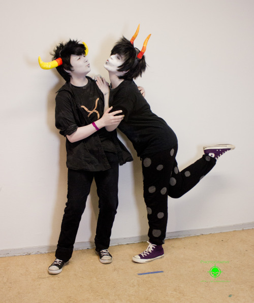 vangberg:Homestuck photoshoot at Tomo Con 2014 by Blue Beard Louis Fenger <3DualscarMeulinCronusC