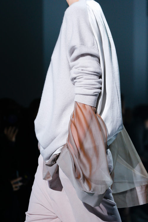 thebarbican:Haider Ackermann - Spring/Summer 2015