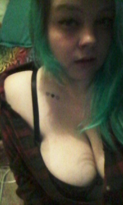 kailiesucks:  I am basically the hottest thing ever